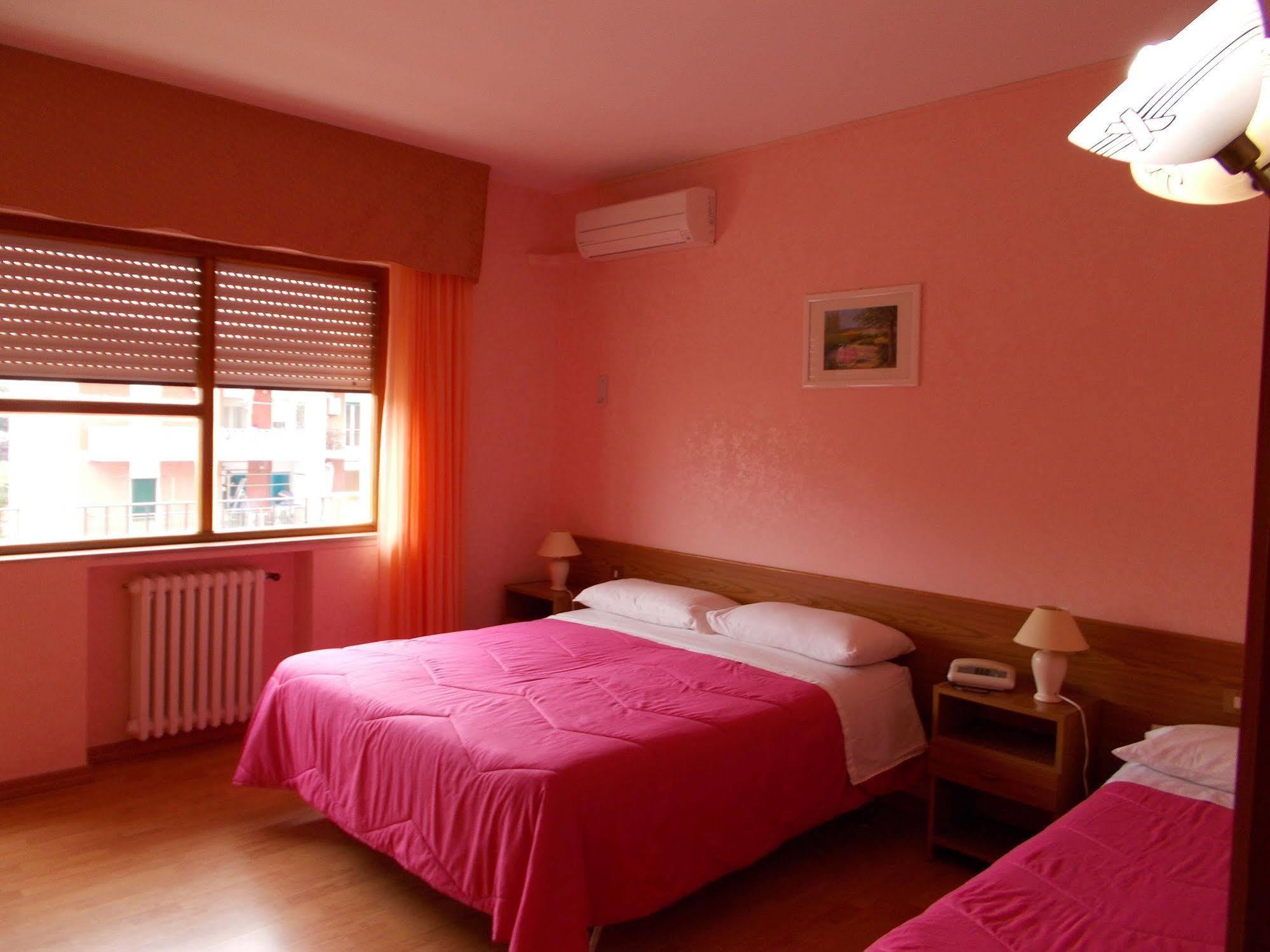 Hotel Maremonti วิโค เดล การ์กาโน ภายนอก รูปภาพ